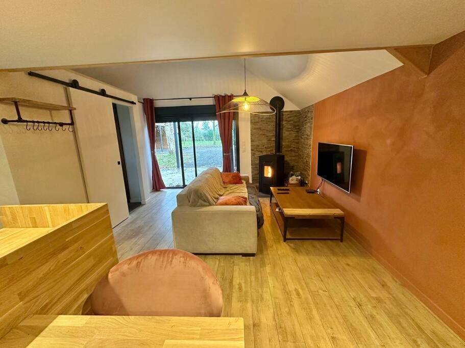 La Ptite Maison Proche Rouen La Vaupalière Εξωτερικό φωτογραφία